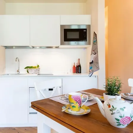 Isola Bella Via Vittorio Emanuele * Στρέσα